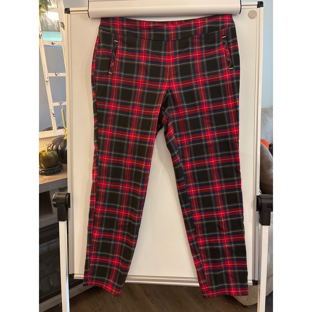 Cato‎ NWT women's size 16 plaid red straight leg pants